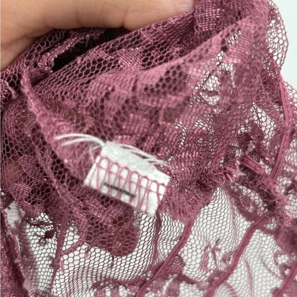 Limited too vintage Y2K pink boho off the shoulder pink lacy blouse size medium - Picture 11 of 16